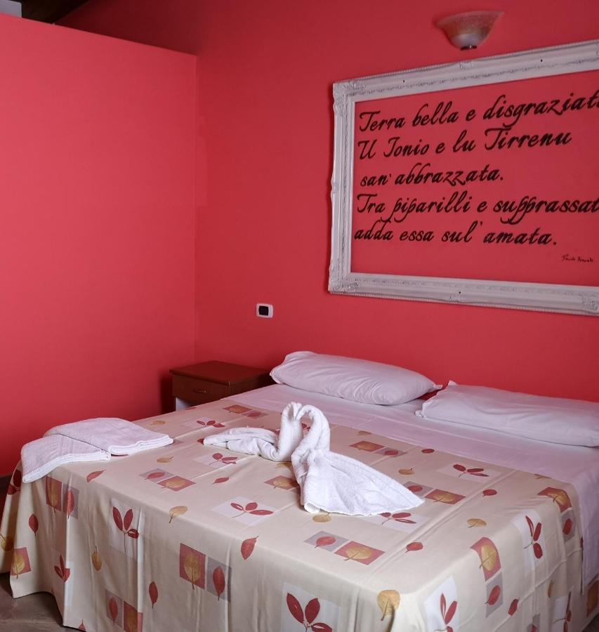 Azienda Agrituristica La Fonte Villa Bonifati Exterior foto